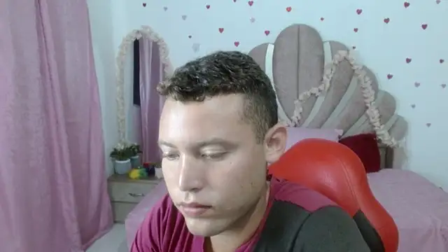 Snapshot of sven_fox723 chatting on June 9, 2026, 1:12 pm sven fox723 online show from June 9, 2026, 1:12 pm