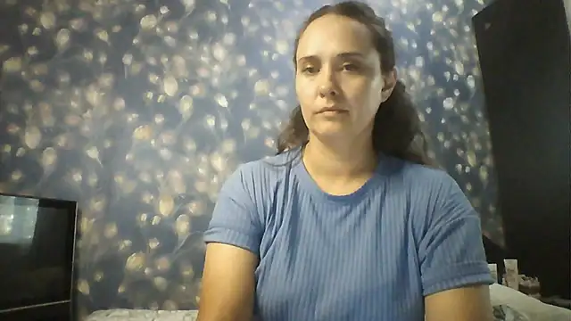 Snapshot of Alisa07qw chatting on June 17, 2026, 1:23 pm Alisa07qw online show from June 17, 2026, 1:23 pm
