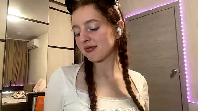 LynHaller online show from March 13, 2026, 6:25 pm