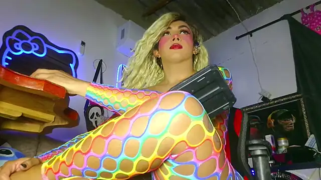 candy aass online show from May 28, 2026, 10:18 pm