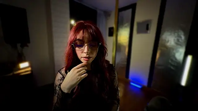 Snapshot of EroticMaze chatting on May 13, 2026, 11:11 pm EroticMaze online show from May 13, 2026, 11:11 pm