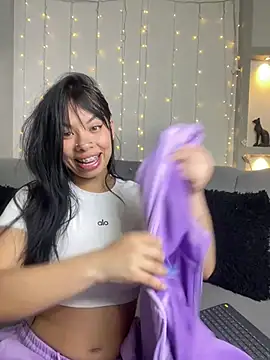 Queen Chanel XXX online show from May 3, 2026, 8:15 pm