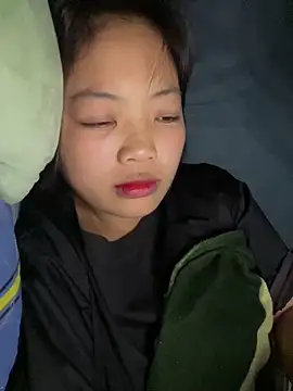 Herbe 01 online show from March 12, 2026, 10:49 pm