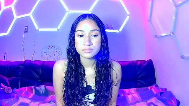 Snapshot of SUGARCAKEBABY chatting on March 14, 2026, 11:21 pm SUGARCAKEBABY online show from March 14, 2026, 11:21 pm