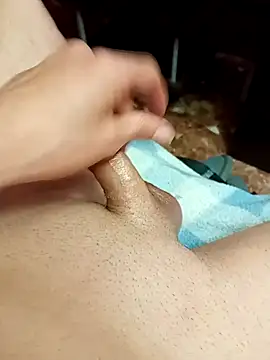 Snapshot of cordobes8787 chatting on April 4, 2026, 12:42 am cordobes8787 online show from April 4, 2026, 12:42 am