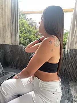 Snapshot of Electra_Pinkk chatting on March 10, 2026, 2:00 pm Electra Pinkk online show from March 10, 2026, 2:00 pm