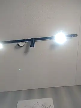 Snapshot of Electra_Pinkk chatting on March 11, 2026, 1:39 pm Electra Pinkk online show from March 11, 2026, 1:39 pm