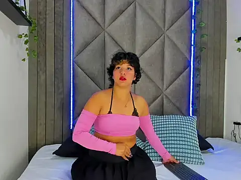 LaraSpark   online show from March 14, 2026, 11:37 am