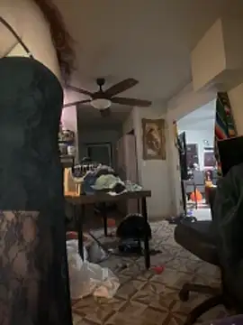 Snapshot of DivineAgony666 chatting on March 10, 2026, 4:28 am DivineAgony666 online show from March 10, 2026, 4:28 am