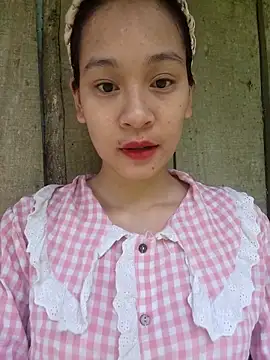 -Hicici- online show from May 3, 2026, 12:05 am