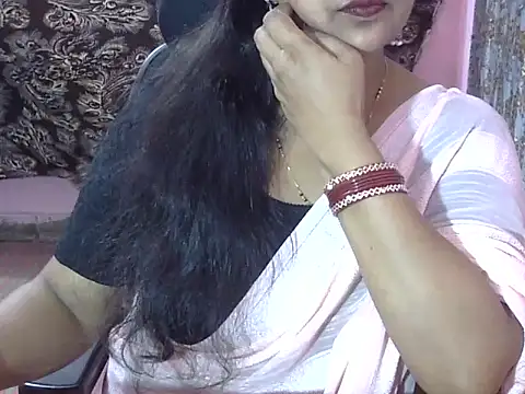 PINKI 012 online show from April 3, 2026, 12:58 pm