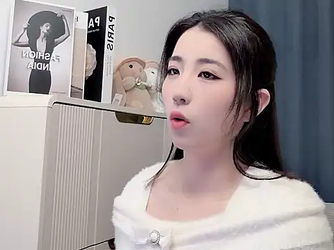 amy-666666 online show from March 17, 2026, 2:05 am