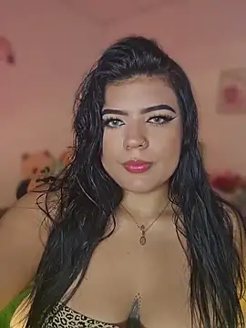 salomee15 online show from June 15, 2026, 1:08 am
