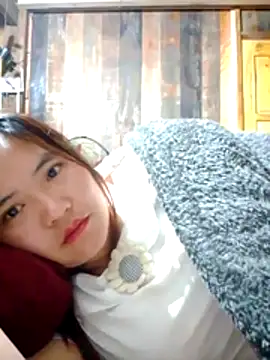 YAONIKUTE online show from April 30, 2026, 10:36 pm