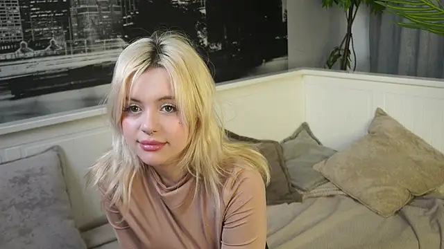 FlexiCassie online show from March 14, 2026, 11:10 pm