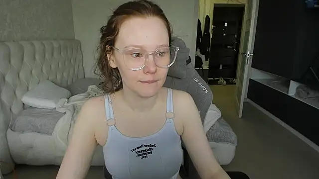 Snapshot of NikiCozy chatting on May 2, 2026, 1:10 am NikiCozy online show from May 2, 2026, 1:10 am