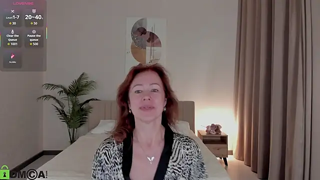 Snapshot of LeticiaRomano chatting on May 11, 2026, 4:07 am LeticiaRomano online show from May 11, 2026, 4:07 am