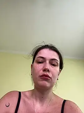 Snapshot of Cutee_Erika chatting on July 29, 2026, 10:24 am Cutee Erika online show from July 29, 2026, 10:24 am