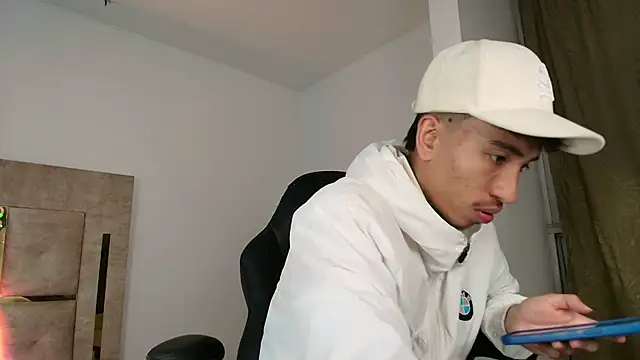 AndyRush   online show from March 14, 2026, 3:45 am