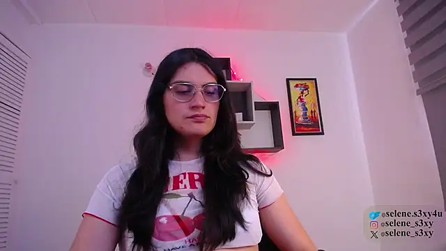 selene cutie online show from March 15, 2026, 4:13 pm