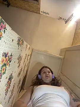 Nenssy555 online show from March 13, 2026, 12:34 pm