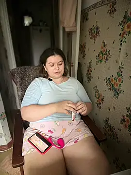 Nenssy555 online show from July 23, 2026, 2:26 pm