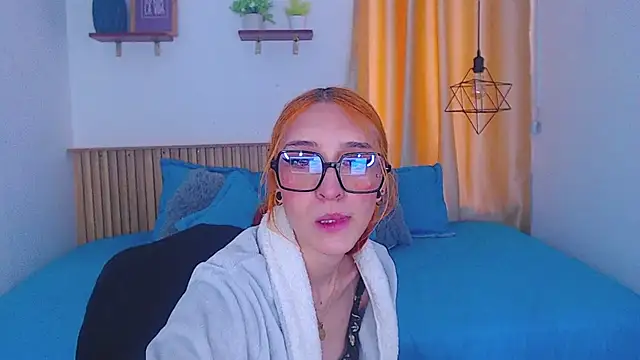 mia luz online show from March 17, 2026, 1:36 pm