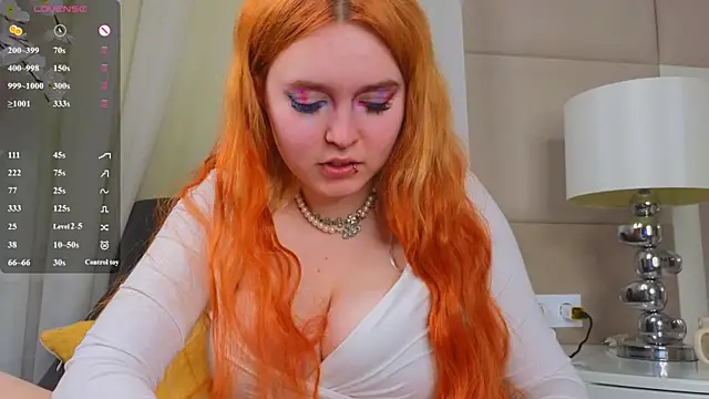Boobinary online show from May 31, 2026, 1:14 am