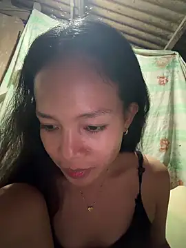 chinny1112 online show from June 10, 2026, 3:55 pm