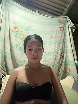 chinny1112 online show from June 14, 2026, 3:14 pm