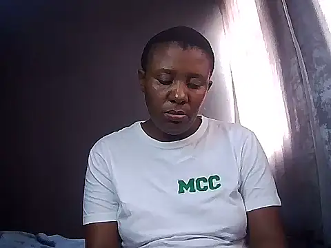 LustyMilfXO online show from March 12, 2026, 12:00 pm