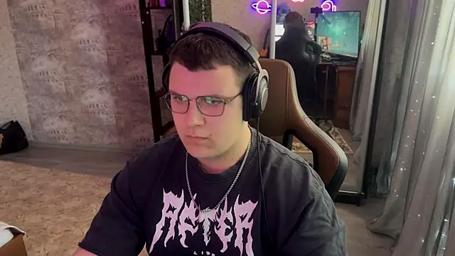 EricKnight1 online show from March 11, 2026, 12:00 pm