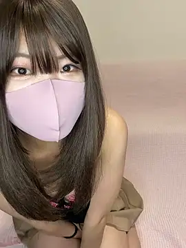 Snapshot of ichigonoiichan chatting on March 27, 2026, 12:05 am ichigonoiichan online show from March 27, 2026, 12:05 am