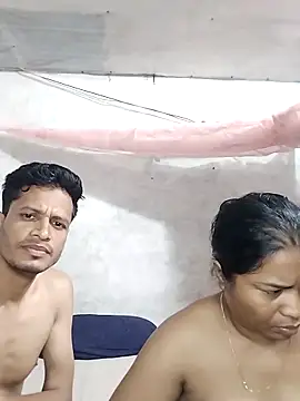 prianka32 online show from March 15, 2026, 10:49 pm