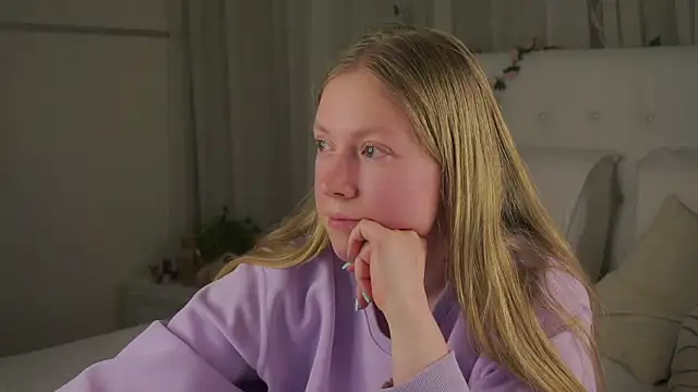 Snapshot of LashandaDevoto chatting on March 20, 2026, 2:11 pm LashandaDevoto online show from March 20, 2026, 2:11 pm