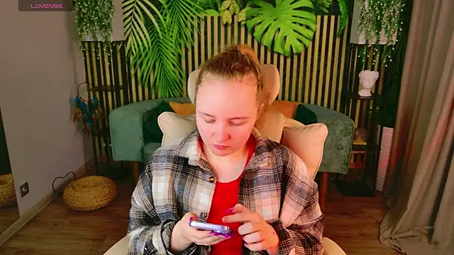 AnnaMoris online show from March 18, 2026, 5:16 pm