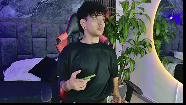 noah travis online show from March 13, 2026, 1:29 pm