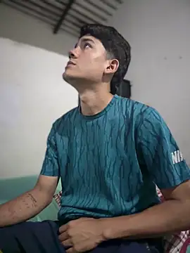 Snapshot of pabloflaquito23 chatting on May 20, 2026, 1:45 am pabloflaquito23 online show from May 20, 2026, 1:45 am