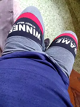 Snapshot of andras3459 chatting on March 21, 2026, 12:43 pm andras3459 online show from March 21, 2026, 12:43 pm