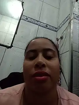 Snapshot of gatinha20257 chatting on May 17, 2026, 12:41 am gatinha20257 online show from May 17, 2026, 12:41 am