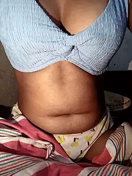 tutu girl2 online show from March 19, 2026, 9:52 pm