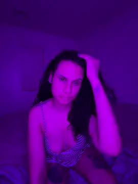 Snapshot of itislysslyss chatting on March 19, 2026, 11:36 am itislysslyss online show from March 19, 2026, 11:36 am