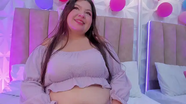 Amelie Fabulous  online show from May 8, 2026, 2:55 pm