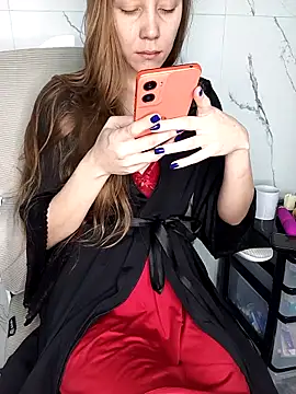 Atena demeter online show from May 7, 2026, 1:05 pm