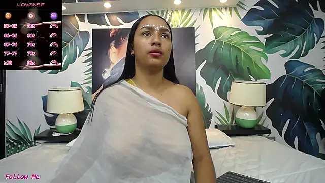 Snapshot of shakti_moumita chatting on June 4, 2026, 1:17 pm shakti moumita online show from June 4, 2026, 1:17 pm