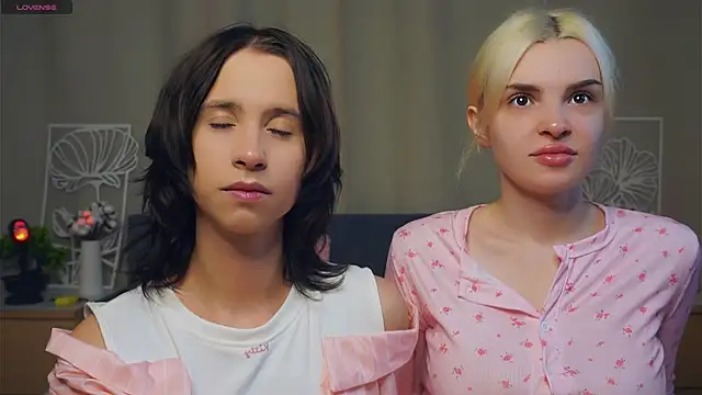 LatiaBlind online show from March 16, 2026, 8:02 pm