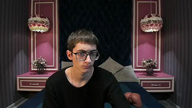 RonBevs online show from June 6, 2026, 8:13 pm