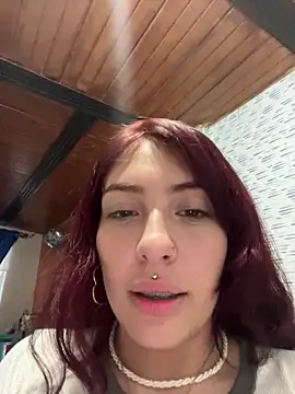 Saraaa pink  online show from March 13, 2026, 11:00 pm