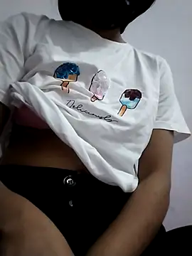 Tasty Cherry online show from April 16, 2026, 9:50 pm