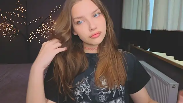 DariaAngels online show from April 29, 2026, 11:36 am